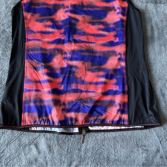 ✨ Polyester Vest - Picture 9 of 10